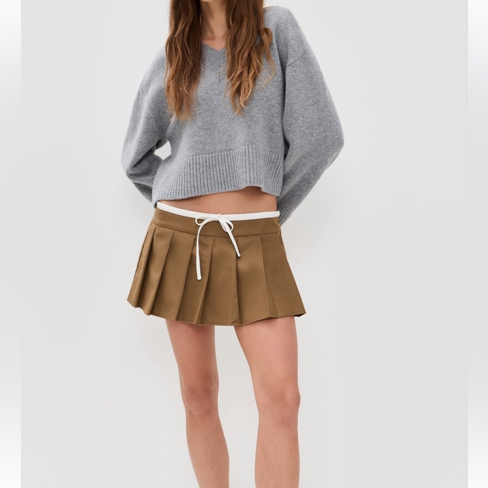 Lioness Khaki Pleated Mini Skirt - Picture 2 of 11